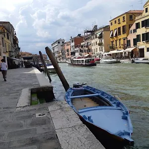 https://fabulous-venice.hotelslidodijesolo.com